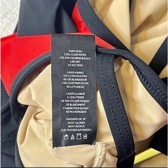 Miraclesuit Amoressa Colorblock One Piece Designer Swimsuit Pink Red Black 14 - Picture 12 of 12